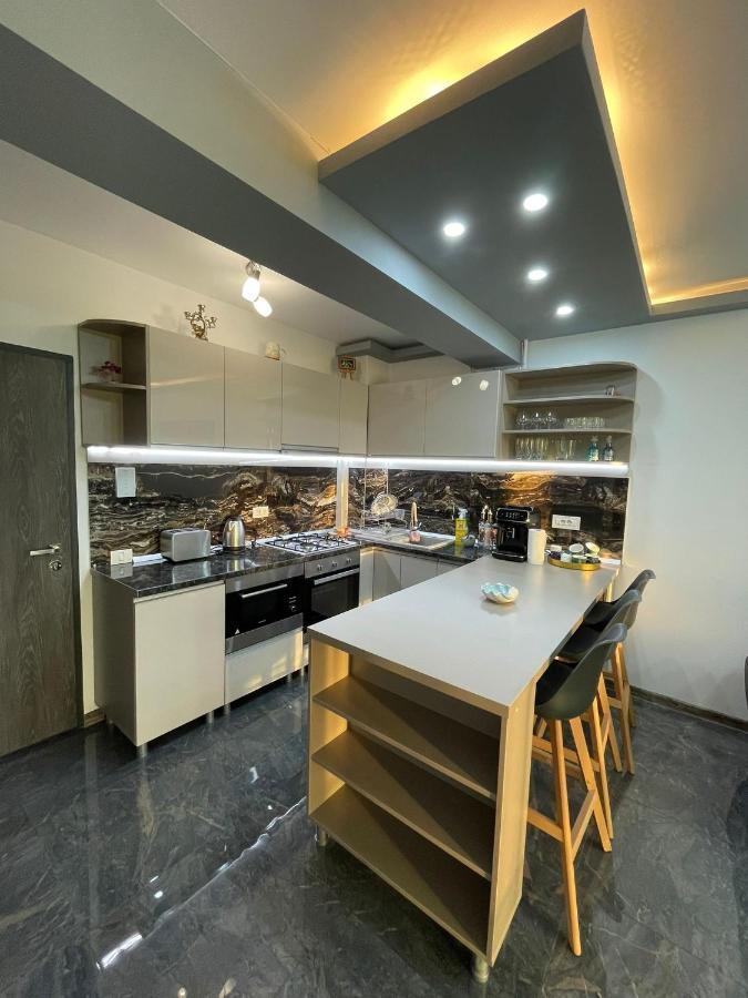 Above The World Apartment Navodari Bagian luar foto